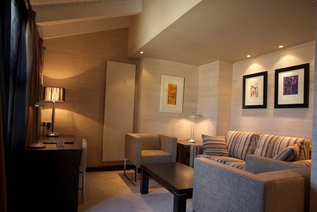 Junior Suite,405053322:JPEG